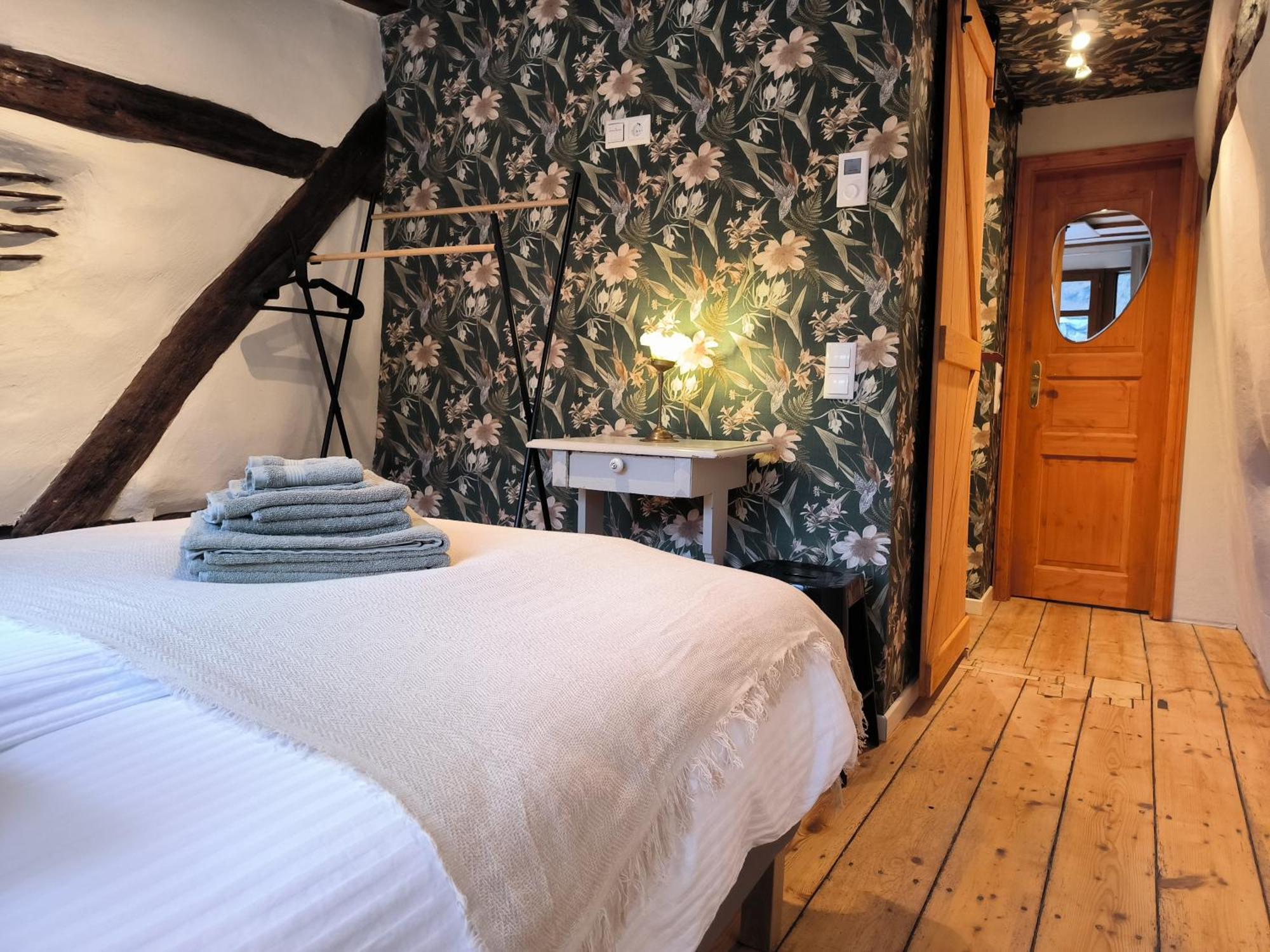 Petite Maison Am Muehlenberg Monschau Exteriör bild